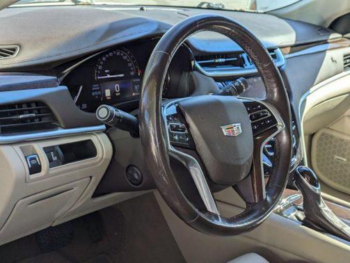 2017 Cadillac XTS Luxury