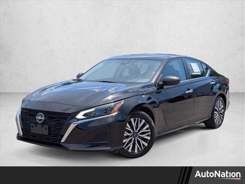 Super Black 2024 Nissan Altima 2.5 SV