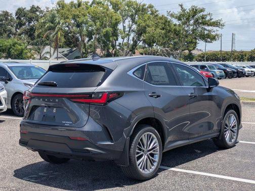 2025 Lexus NX 350h Premium