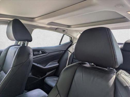 Gun Metallic 2021 Nissan Maxima 3.5 Platinum