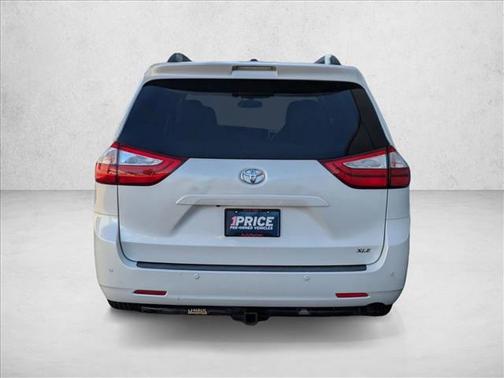 2016 Toyota Sienna XLE Premium