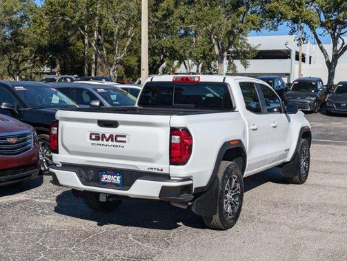 2023 GMC Canyon AT4