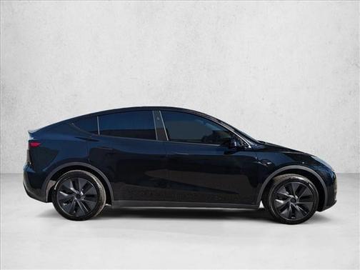 2025 Tesla Model Y Long Range Dual Motor Rear-Wheel Drive
