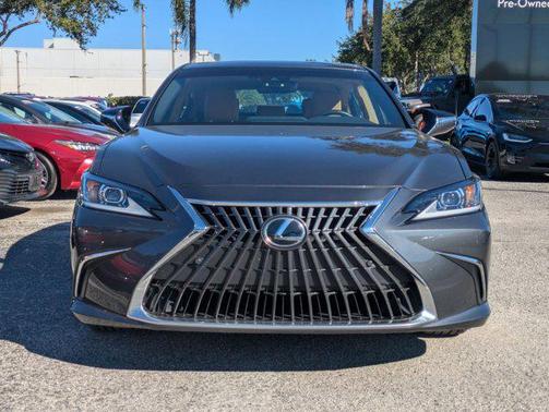 2025 Lexus ES 350 Base