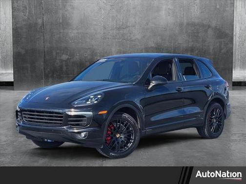 2016 Porsche Cayenne S