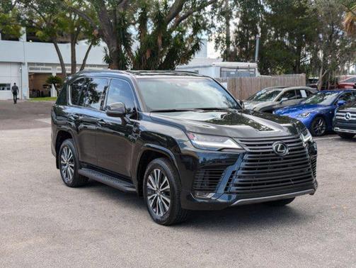 2024 Lexus LX 600 Premium