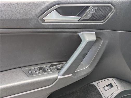 2020 Volkswagen Tiguan 2.0T SE 4MOTION