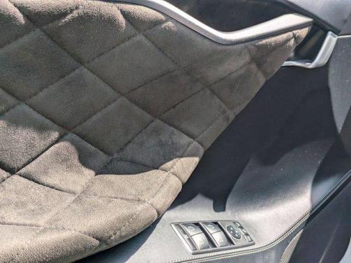 2019 Tesla Model S Performance