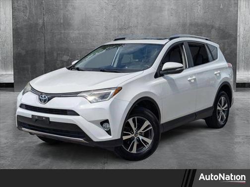 2016 Toyota RAV4 XLE