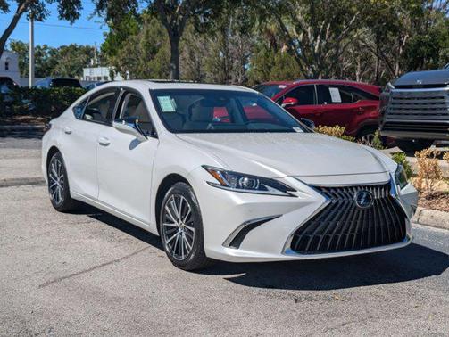 2025 Lexus ES 350 Base