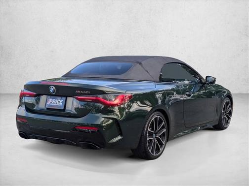San Remo Green Metallic 2021 BMW M440 i