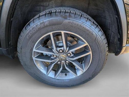 2018 Jeep Grand Cherokee Laredo E