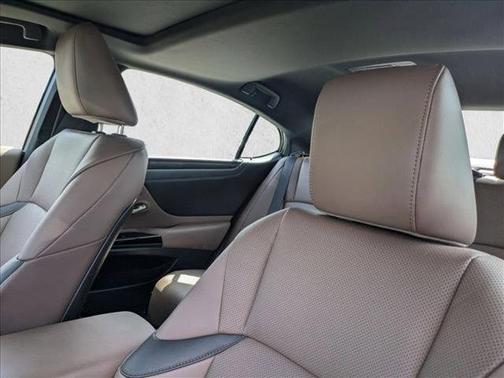 2024 Lexus ES 350 Base
