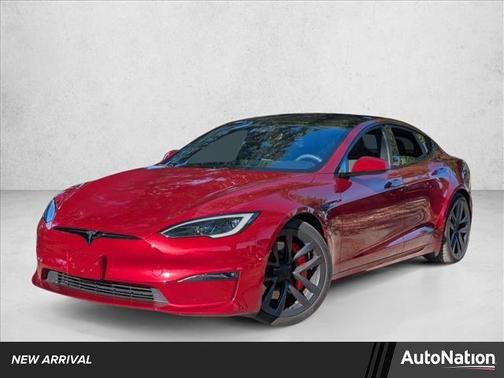Ultra Red 2024 Tesla Model S Plaid