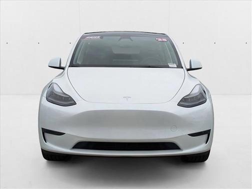 2025 Tesla Model Y Long Range Dual Motor All-Wheel Drive