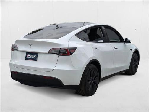 2025 Tesla Model Y Long Range Dual Motor All-Wheel Drive