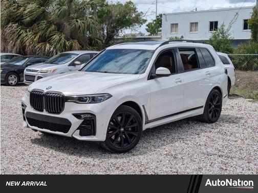 Alpine White 2021 BMW X7 M50i