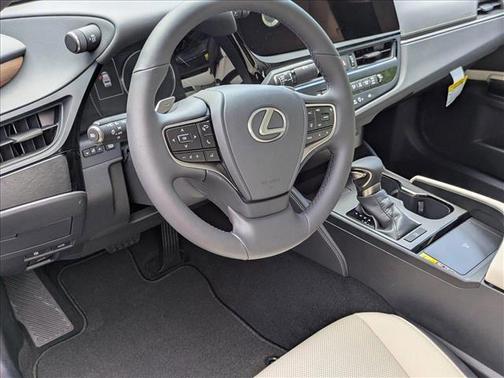 2025 Lexus ES 350 Base