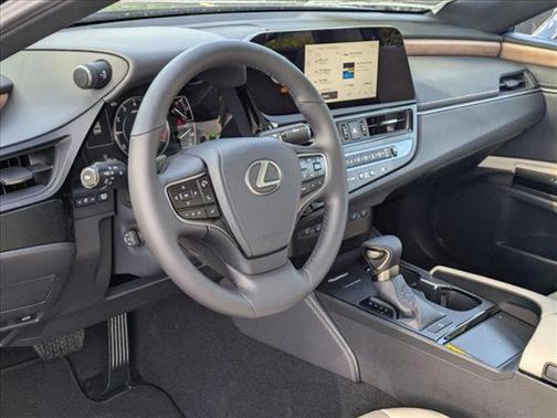 2025 Lexus ES 350 Base
