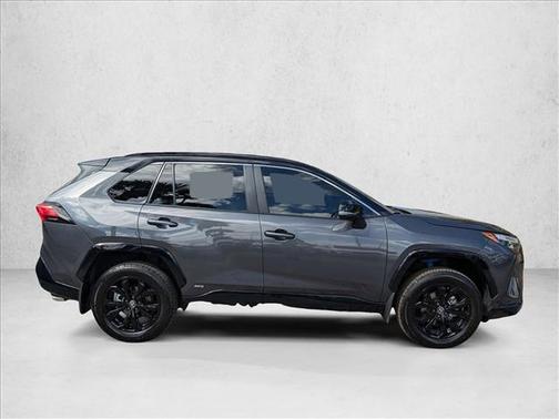 2024 Toyota RAV4 Hybrid SE