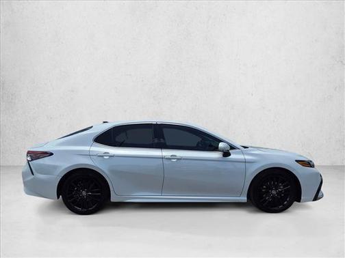 Wind Chill Pearl 2023 Toyota Camry XSE