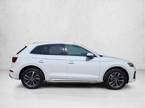 Ibis White 2021 Audi Q5 45 Premium Plus