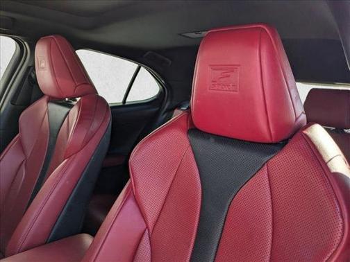 Ultra White 2019 Lexus UX 250h F Sport