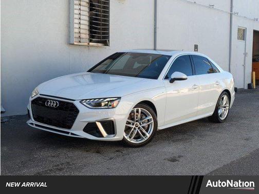 2022 Audi A4 45 S line Premium Plus