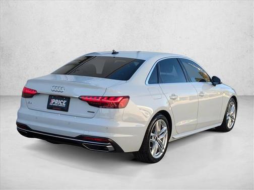 2022 Audi A4 45 S line Premium Plus