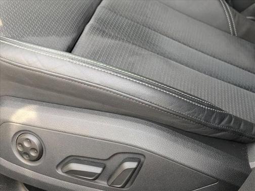 2022 Audi A4 45 S line Premium Plus