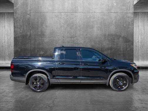 2017 Honda Ridgeline Black