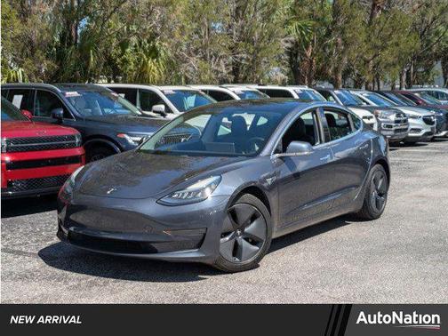2020 Tesla Model 3 Long Range