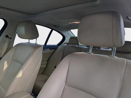 2015 BMW 528 528i
