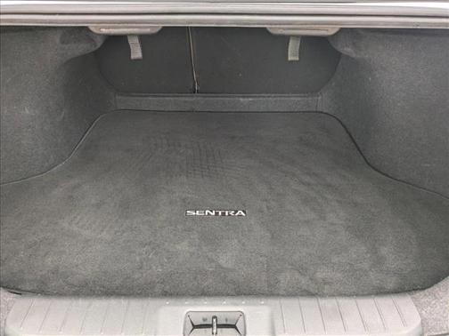 Aspen White Tricoat 2023 Nissan Sentra SV