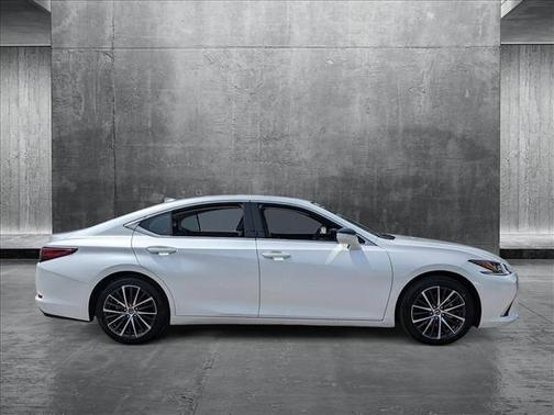 2024 Lexus ES 350 Base
