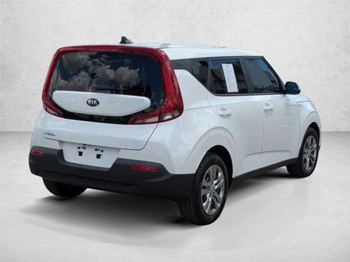 Snow White Pearl 2021 Kia Soul LX