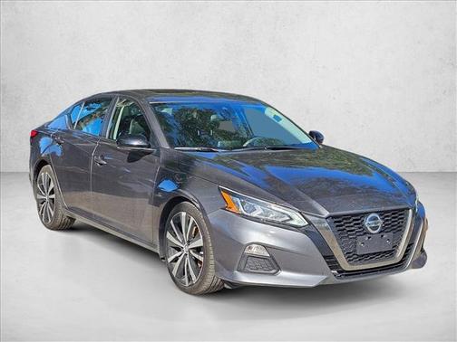 Gun Metallic 2022 Nissan Altima SR VC-Turbo FWD