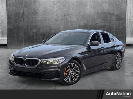 2019 BMW 530 530i