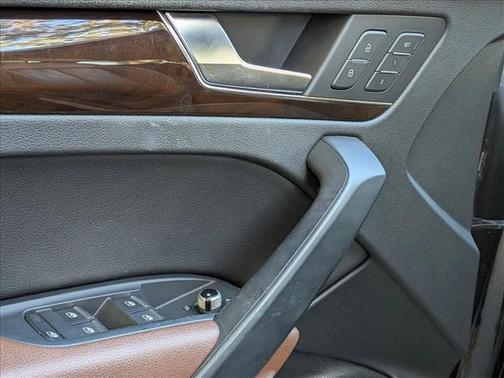 2018 Audi Q5 2.0T Premium Plus