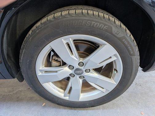 2018 Audi Q5 2.0T Premium Plus