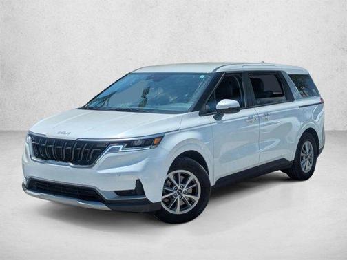 Snow White Pearl 2024 Kia Carnival LX