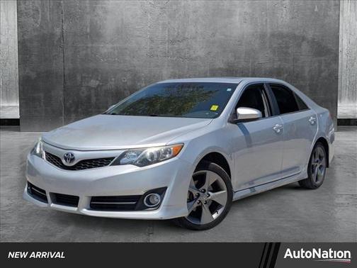 2014 Toyota Camry SE Sport