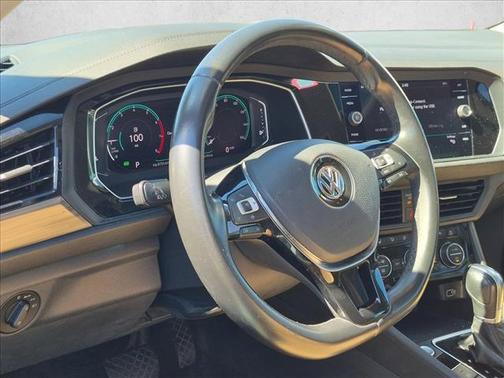 Pure White 2019 Volkswagen Jetta 1.4T SEL