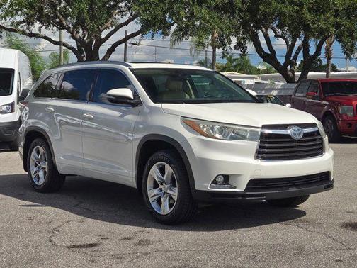 2015 Toyota Highlander Limited Platinum