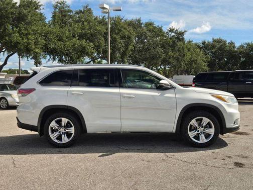 2015 Toyota Highlander Limited Platinum