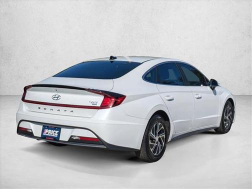 2022 Hyundai SONATA Hybrid Base