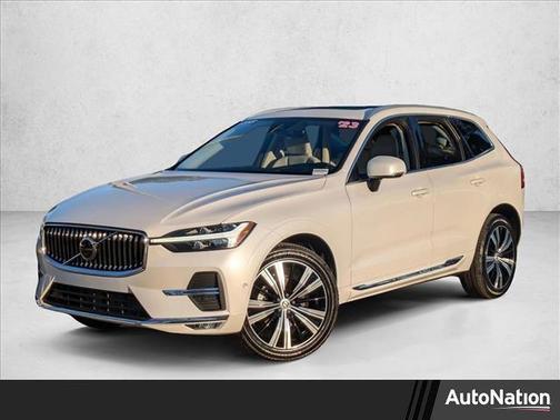 2023 Volvo XC60 B5 Ultimate Bright Theme