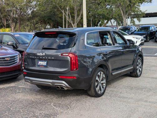 2022 Kia Telluride S