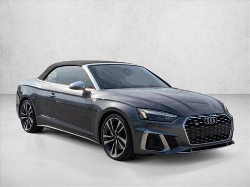 Daytona Gray Pearl Effect/Black Roof 2023 Audi S5 Premium Plus TFSI quattro Tiptronic