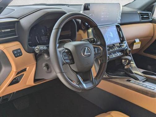 2025 Lexus LX 600 Luxury